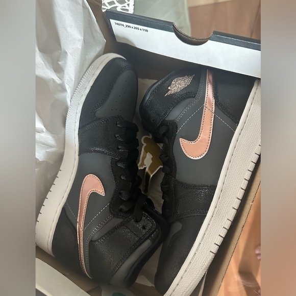 Nike Air Jordan Retro High BG 6y - Picture 6 of 7